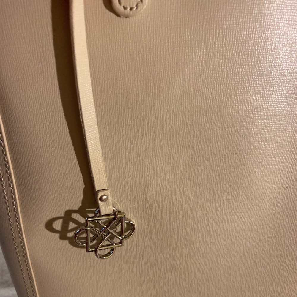 Gorgeous cream Womens tote